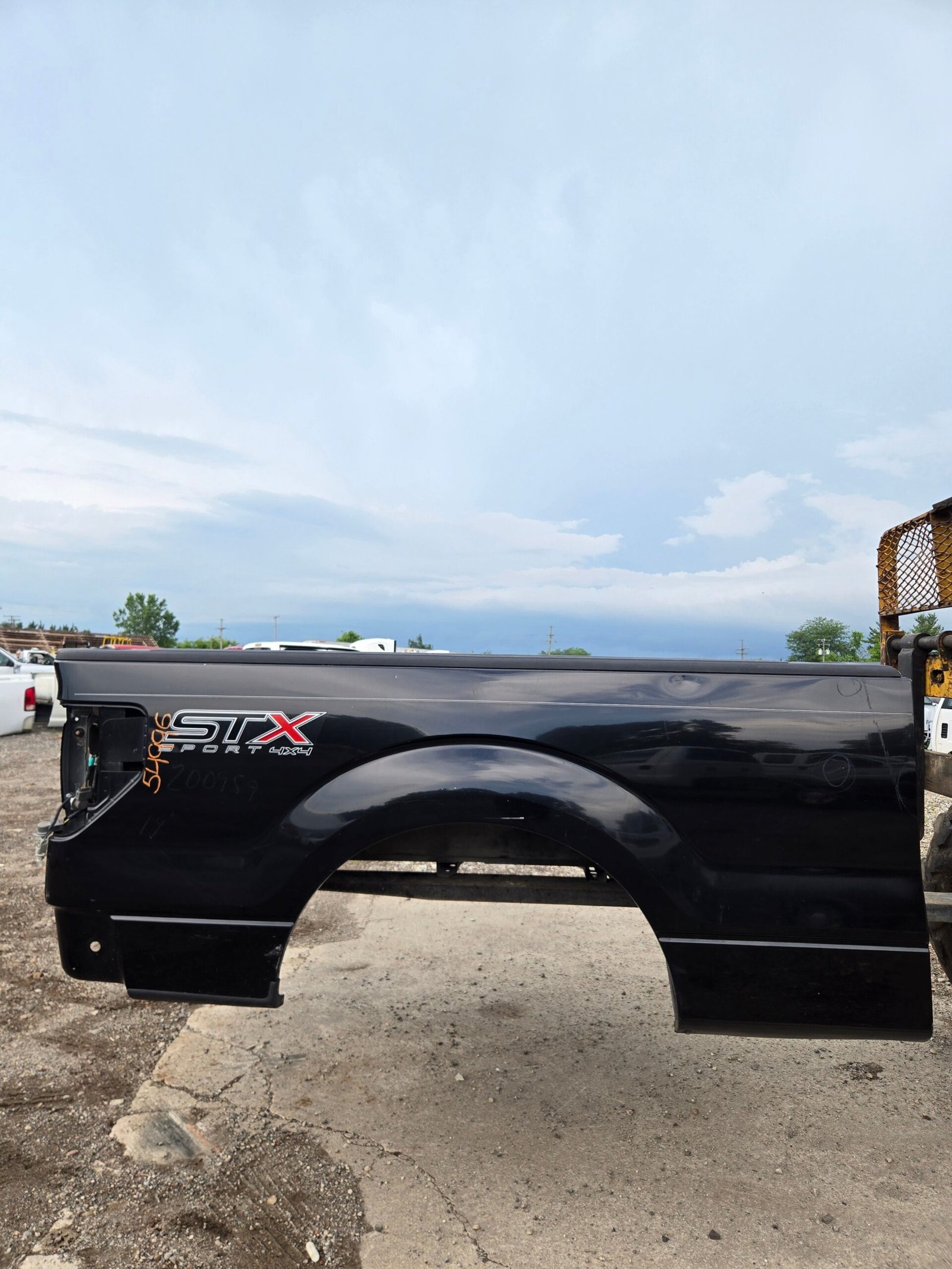2009-2014 Ford F150 6′ 6″ Short Truck Bed