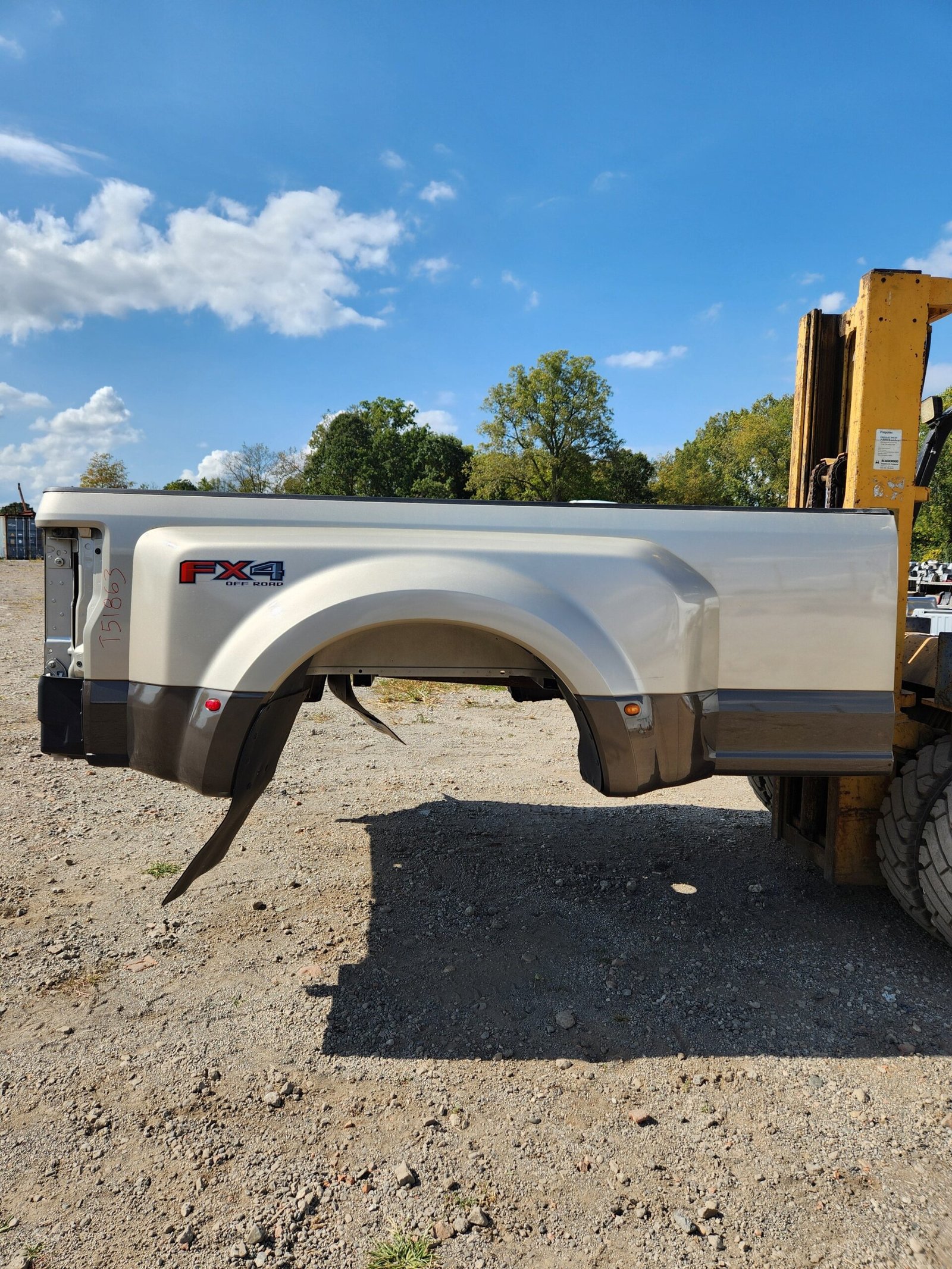 2017-2022 Ford Super Duty F350 F450 F550 8′ Dually Bed