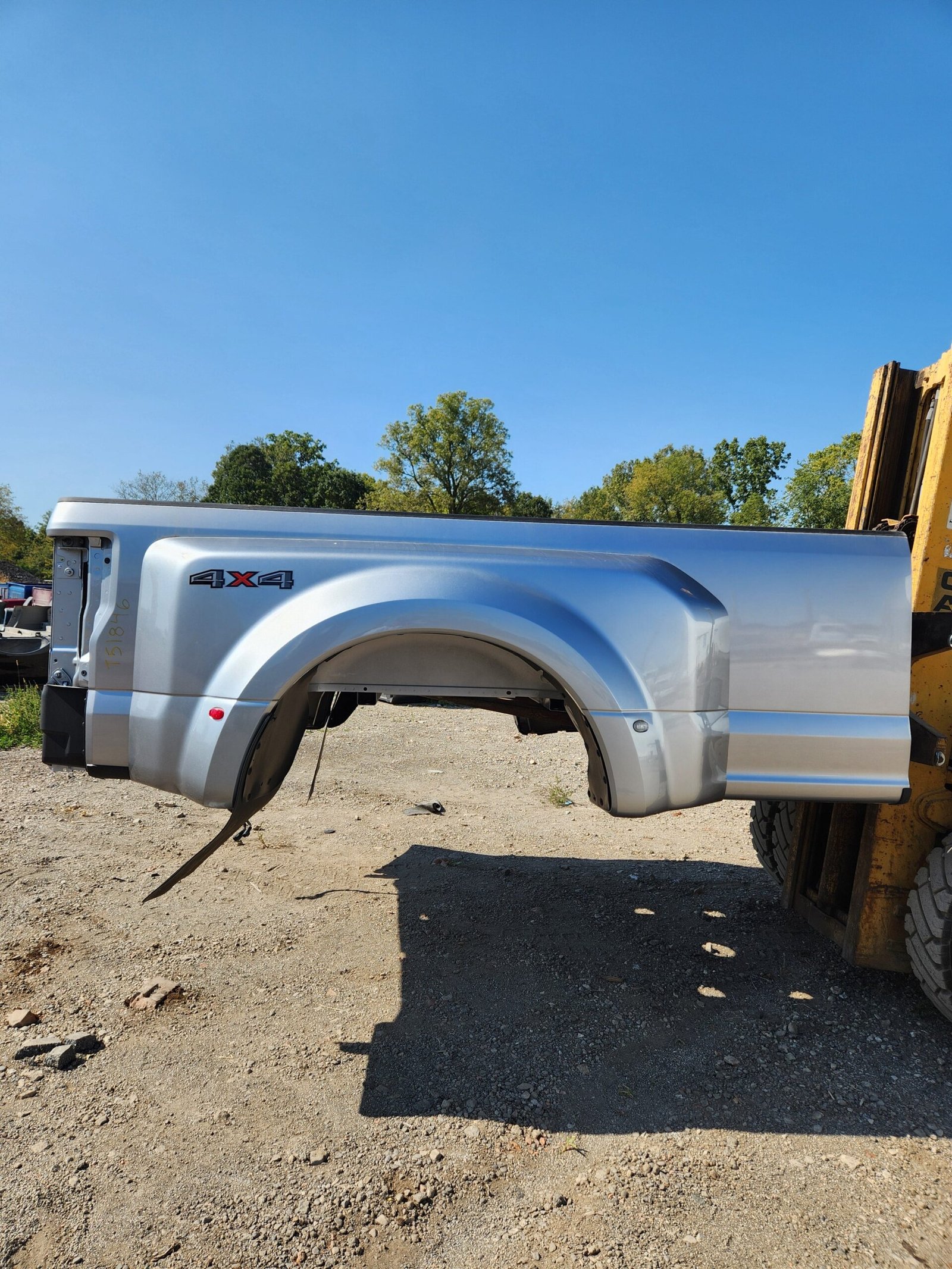 2017-2022 Ford Super Duty F350 F450 F550 8′ Dually Bed